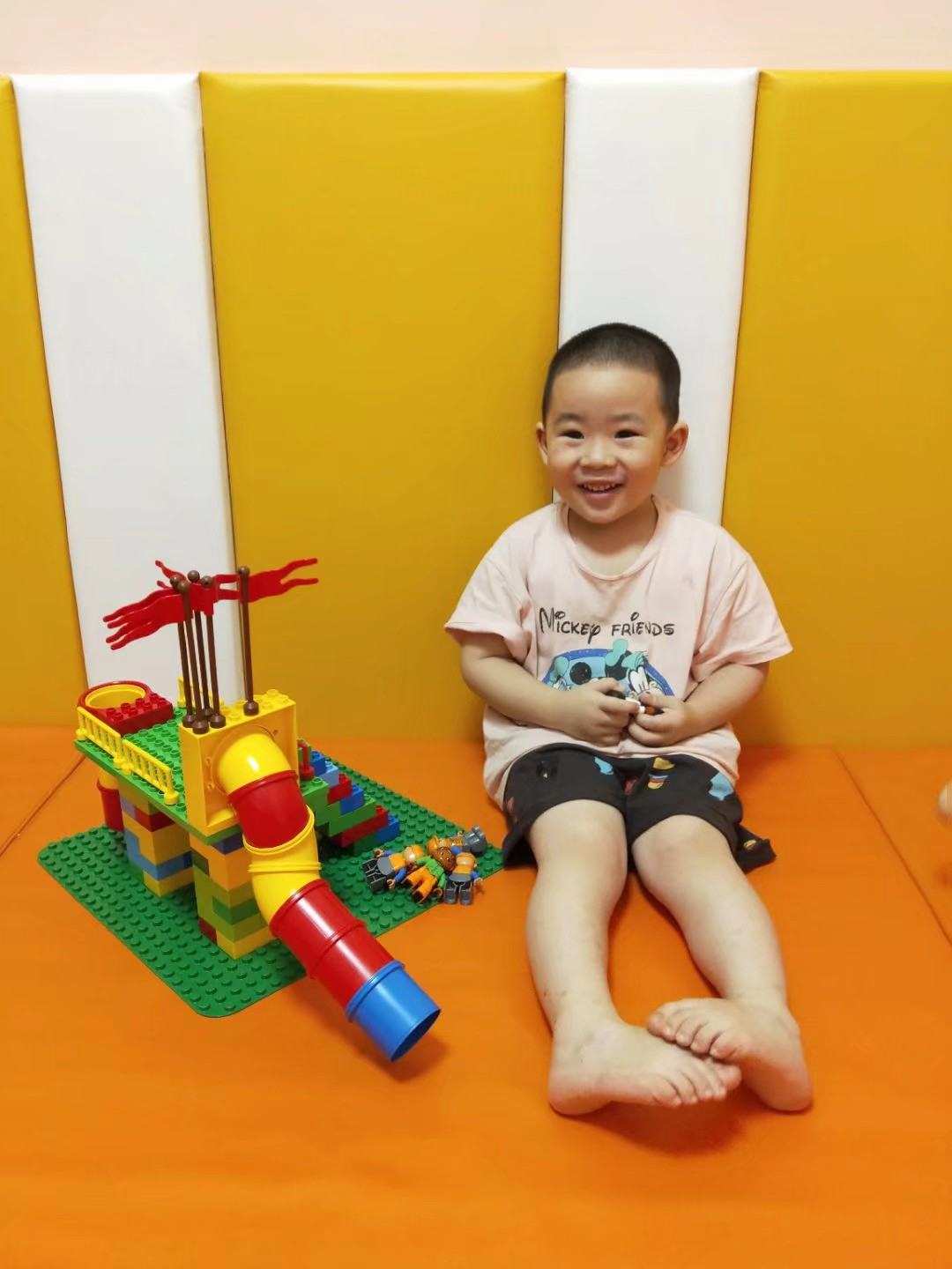 用乐高自制游戏机_自制乐高版手机游戏教程_乐高自制游戏手机版