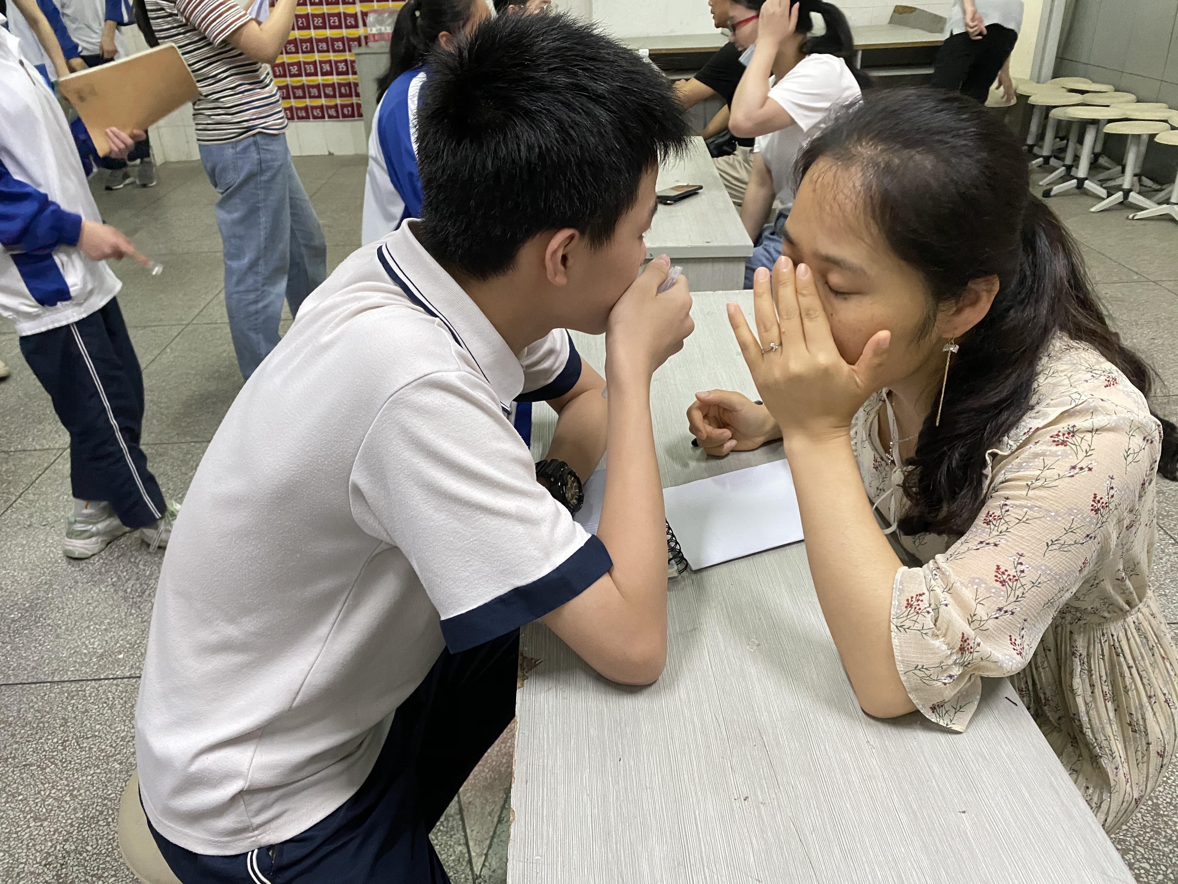 whatsapp中文手机版_中文版手机电子琴安装_中文版手机SDR软件