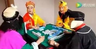 打牌都_打牌作弊_主公打牌啦