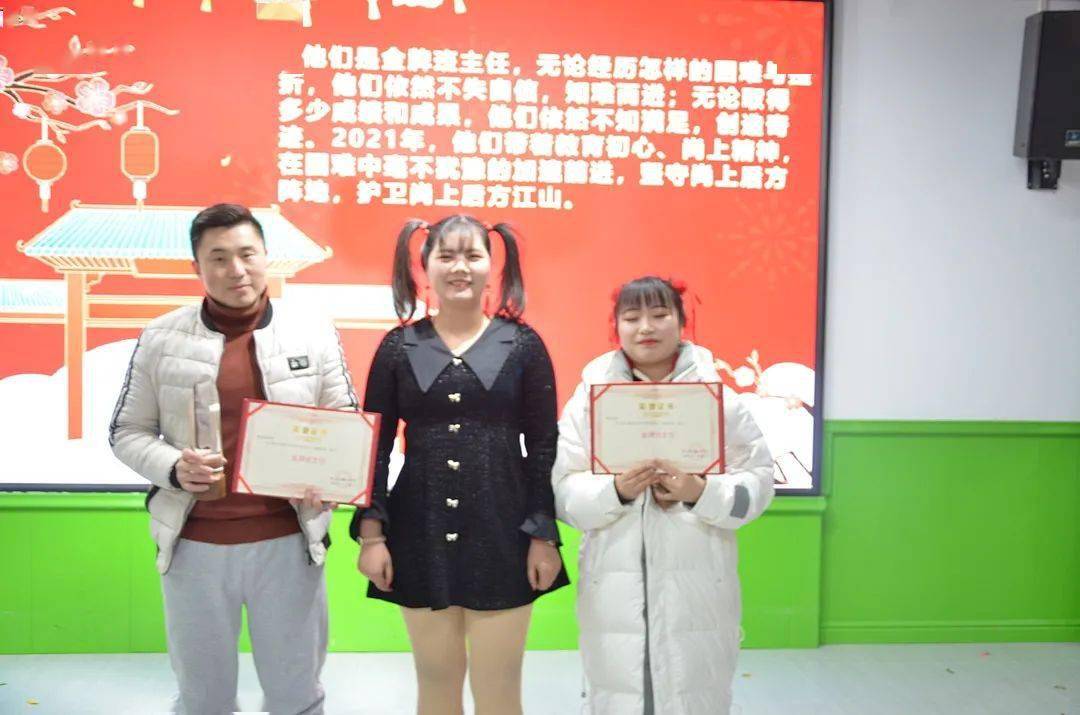 在队伍时玩家即可和其他队友进行聊天。_队友互动_队友模式