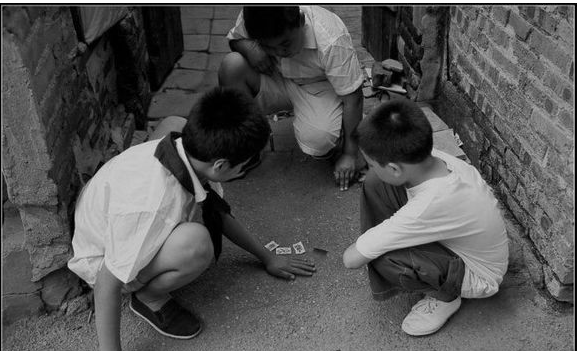 打掉一根棍子其余的不掉下来的游戏叫什么_拿掉棍子让人通关的游戏_扔棍子游戏