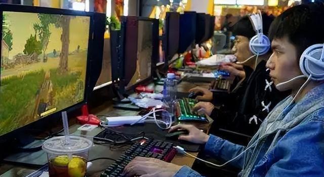 大学生合理的游戏时间_大学生玩中大型游戏时间_大学生游戏时间还有限制吗