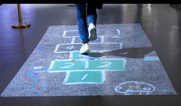 格子跳游戏规则_长摁跳格子技巧_跳格子口诀